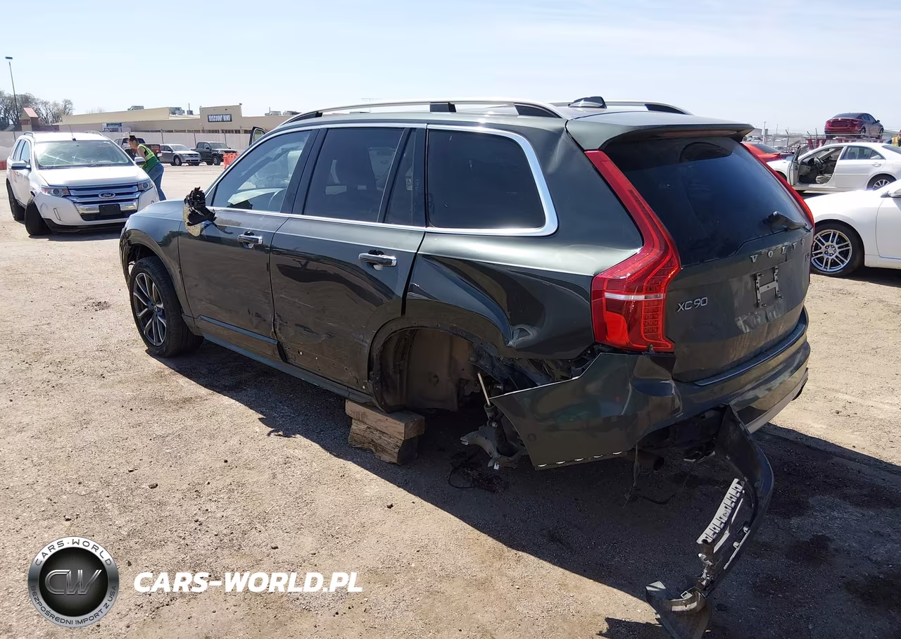 2018 Volvo Xc90 T6 Momentum VIN:YV4A22PK4J1335482 - 3