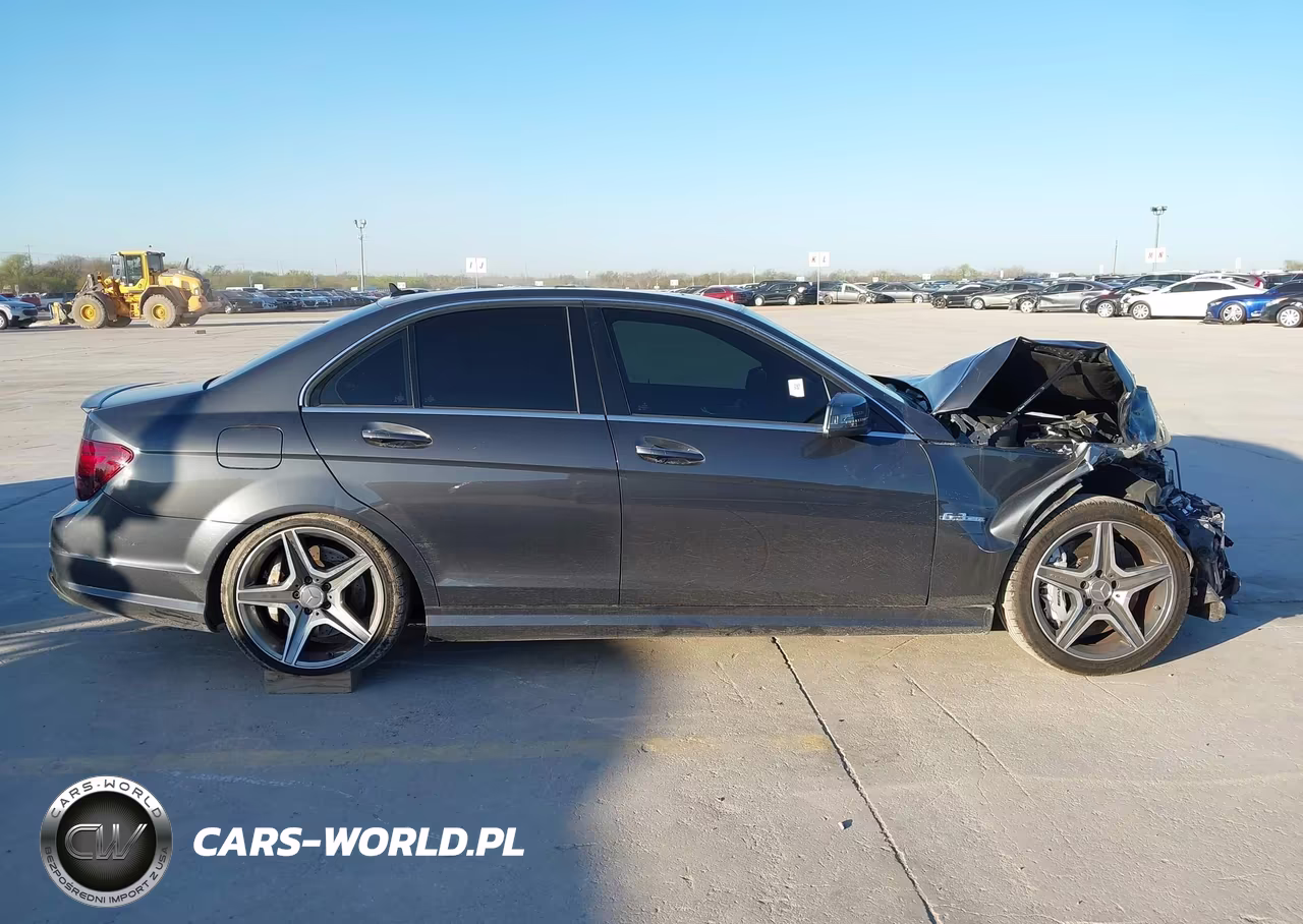 2010 Mercedes-Benz C 63 Amg VIN:WDDGF7HB3AF415541 - 14
