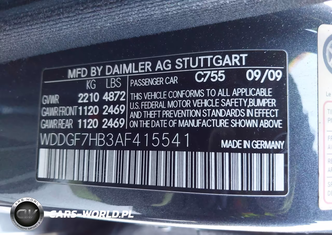2010 Mercedes-Benz C 63 Amg VIN:WDDGF7HB3AF415541 - 9