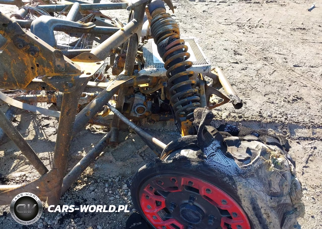 2024 Can-Am Maverick X3 X Rs Turbo Rr VIN:3JBVXAV49RE001156 - 8