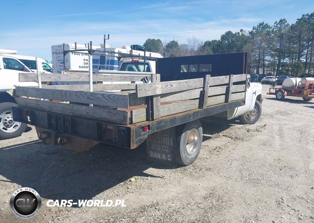 1988 Chevrolet R30 VIN:1GBHR34K6JJ106846 - 4