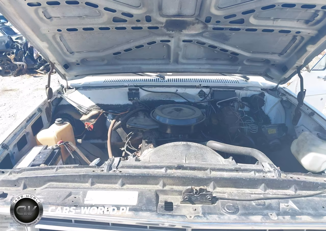1988 Chevrolet R30 VIN:1GBHR34K6JJ106846 - 9