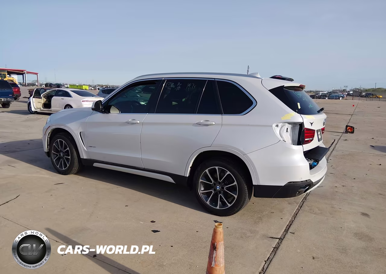 2017 BMW X5 xDrive35I VIN:5UXKR0C51H0V67043 - 3