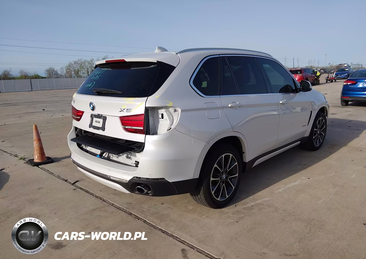 2017 BMW X5 xDrive35I VIN:5UXKR0C51H0V67043 - 4