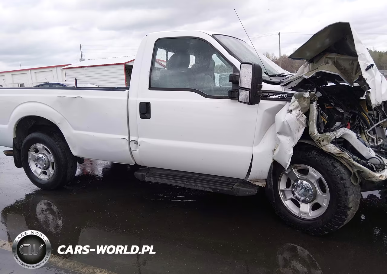 2012 Ford F250 Super Duty VIN:1FTBF2A67CEC50378 - 13