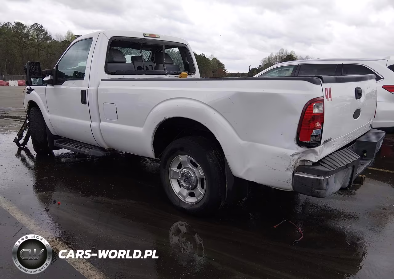 2012 Ford F250 Super Duty VIN:1FTBF2A67CEC50378 - 3