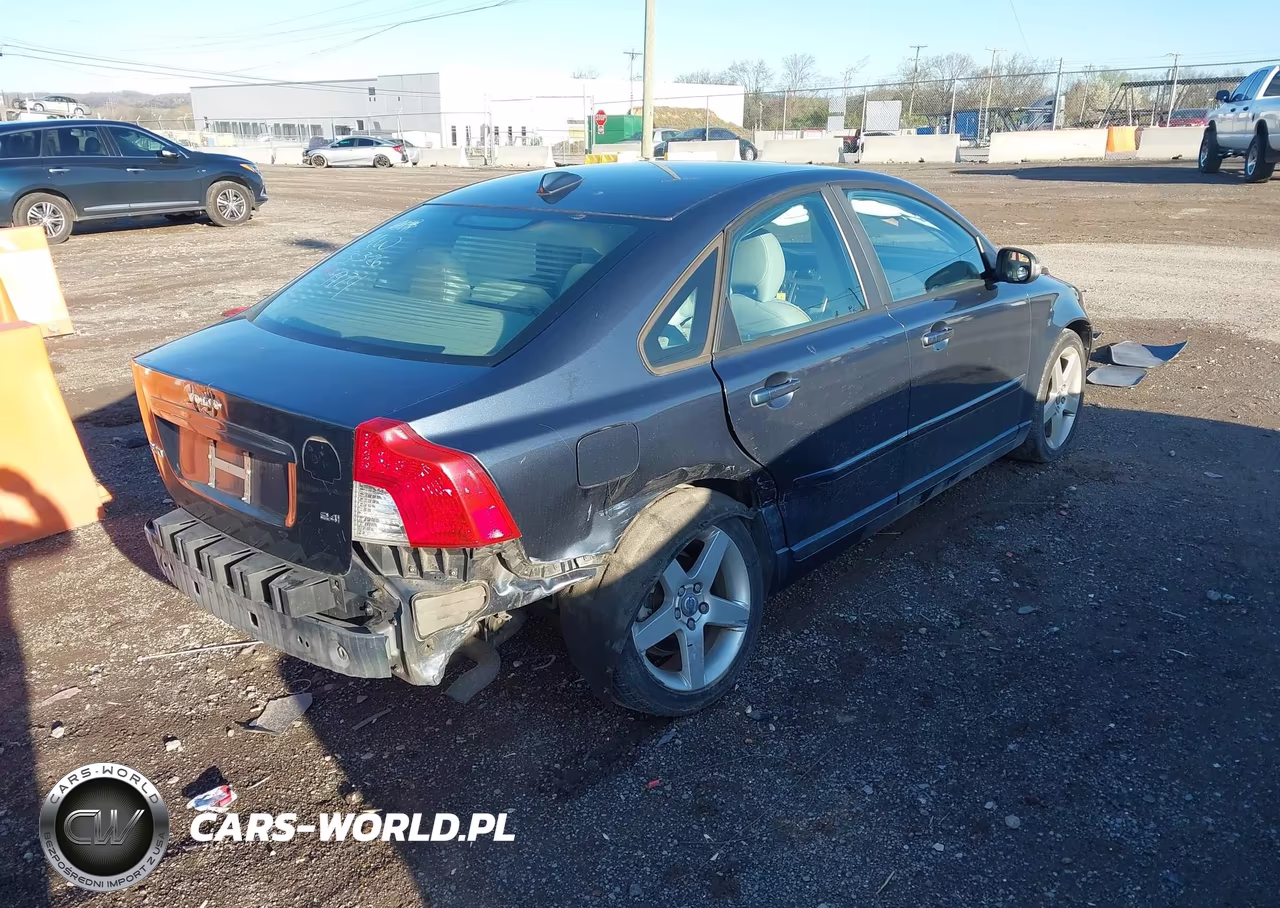 2008 Volvo S40 2.4I VIN:YV1MS382X82379974 - 4