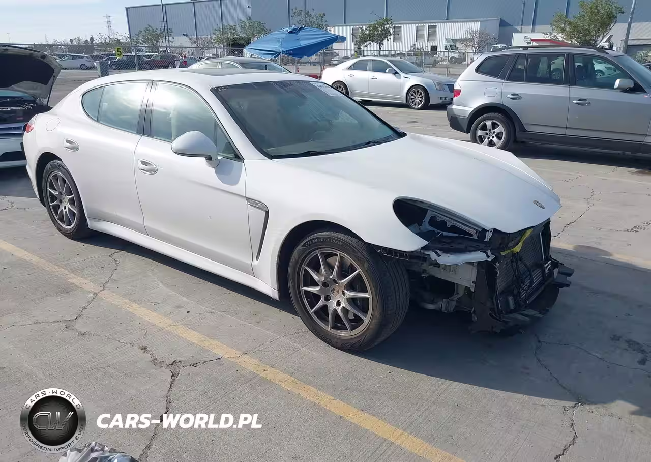 2011 Porsche Panamera 4