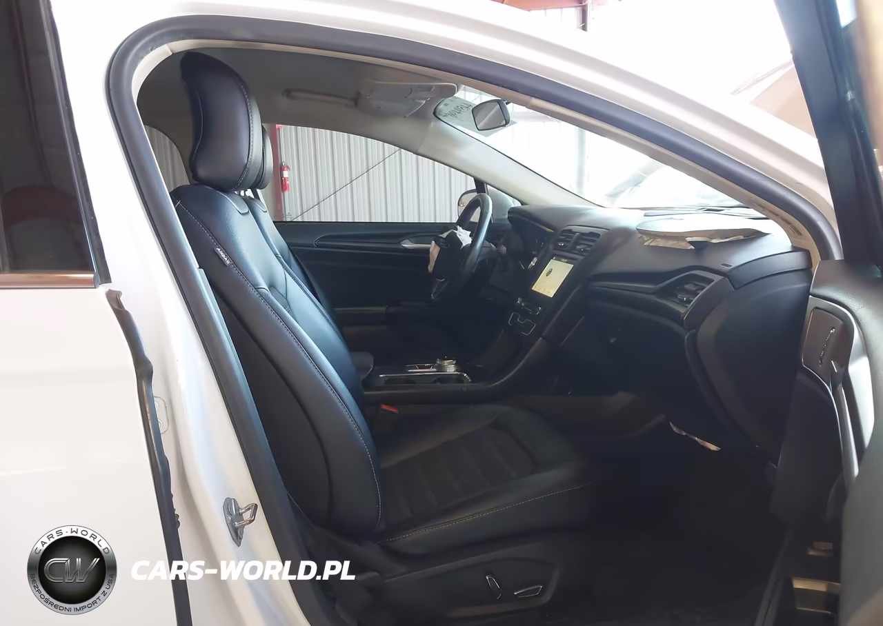 2018 Ford Fusion Se VIN:3FA6P0HD5JR154630 - 5
