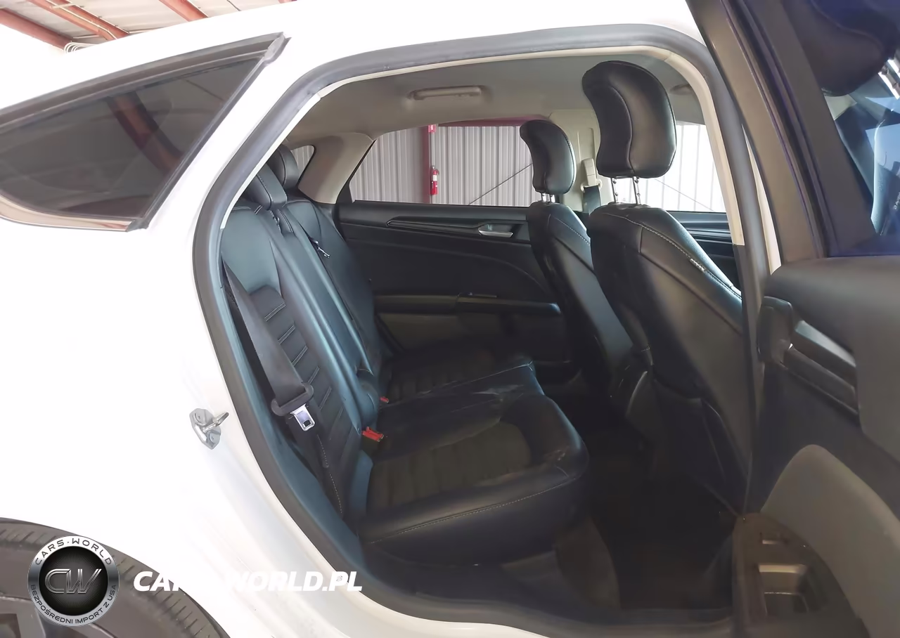 2018 Ford Fusion Se VIN:3FA6P0HD5JR154630 - 8