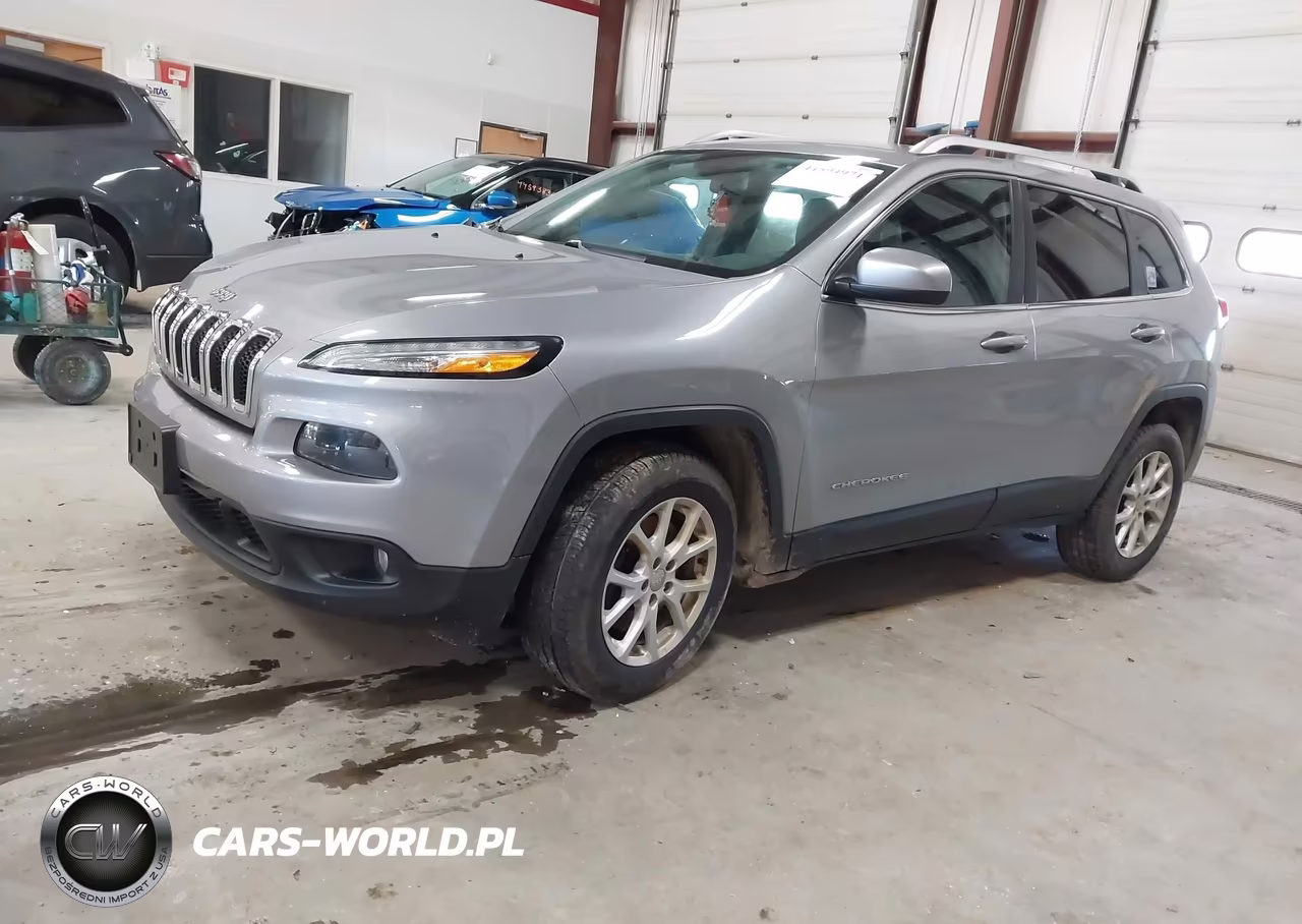 2016 Jeep Cherokee Latitude VIN:1C4PJMCB0GW117519 - 2