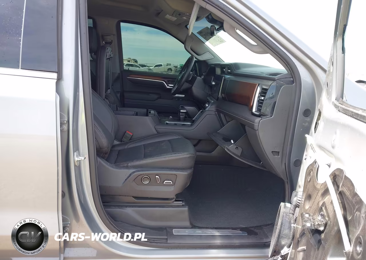 2025 GMC Sierra 1500 4Wd Short Box Denali VIN:3GTUUGED1SG192540 - 5