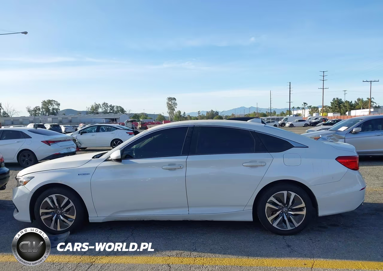 2022 Honda Accord Hybrid VIN:1HGCV3F13NA004255 - 15