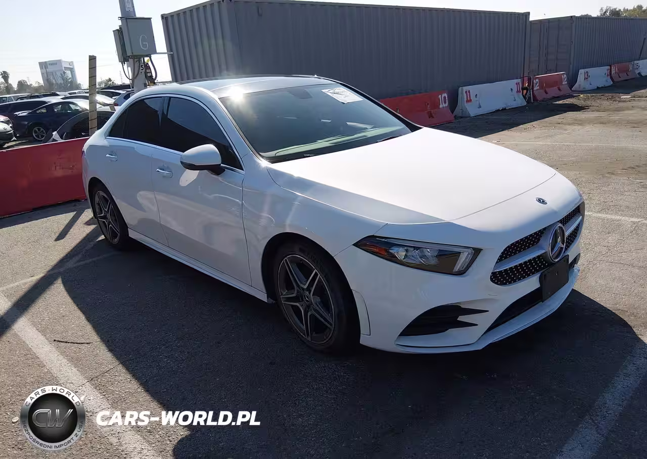 2019 Mercedes-Benz A 220