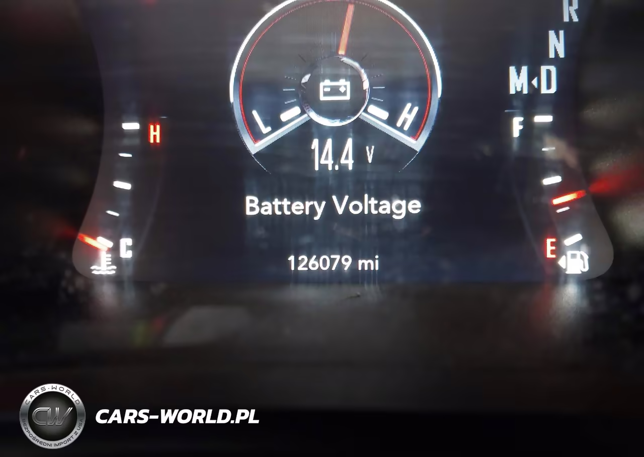 2018 Dodge Challenger Sxt VIN:2C3CDZAG6JH128536 - 15