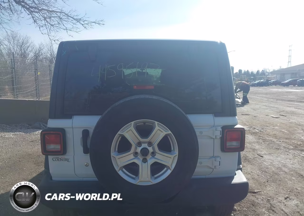 2019 Jeep Wrangler Unlimited Sport S 4X4 VIN:1C4HJXDN9KW588978 - 16