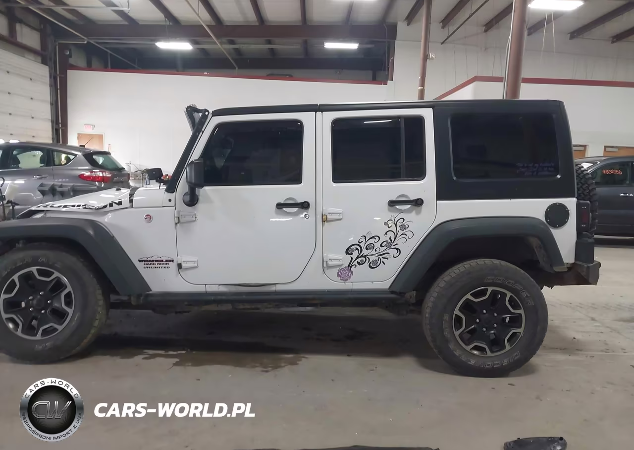 2016 Jeep Wrangler Unlimited Rubicon Hard Rock VIN:1C4HJWFG5GL100711 - 14