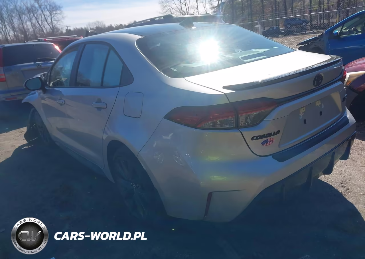 2026 Toyota Corolla Xse VIN:5YFT4MCE9TP266546 - 3
