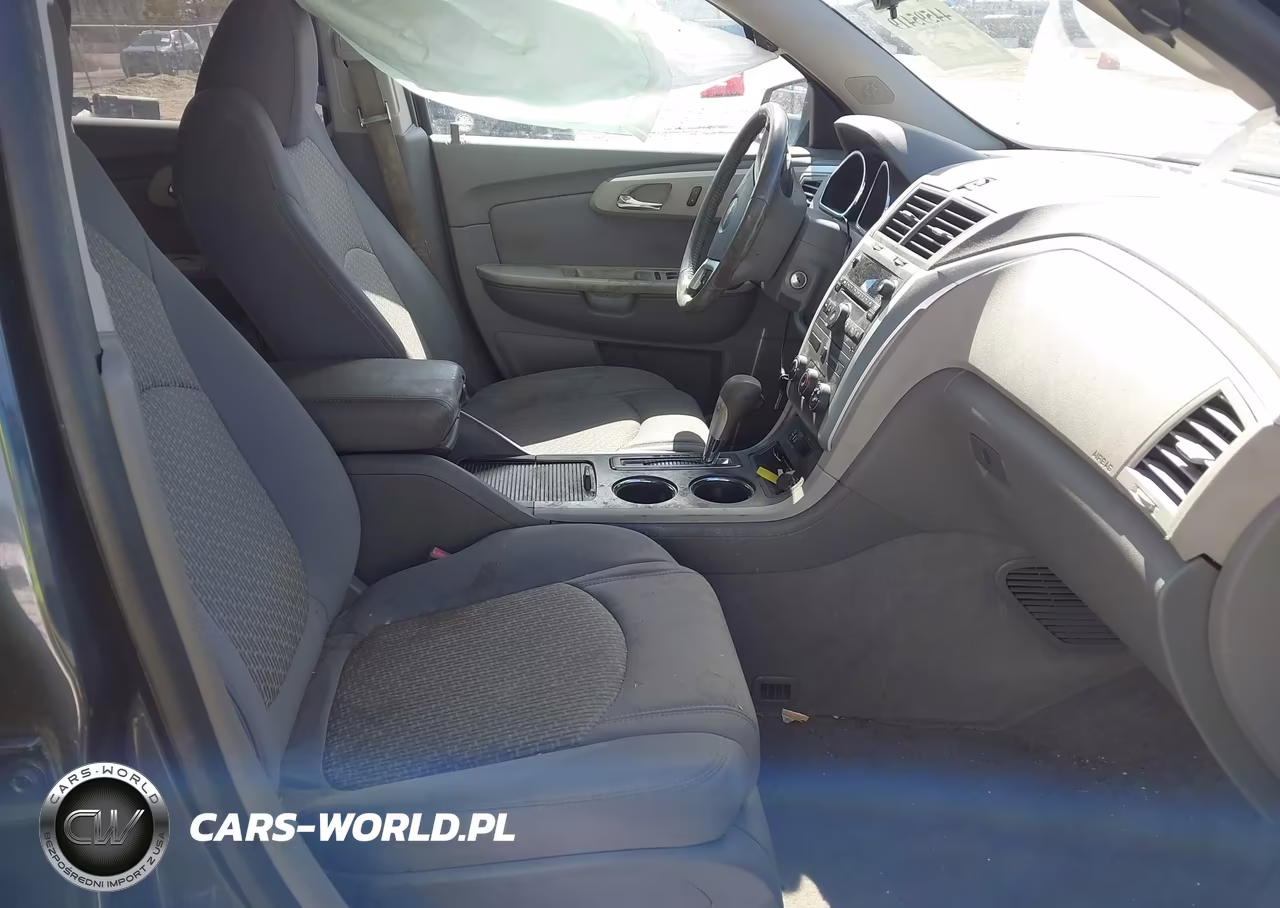 2012 Chevrolet Traverse Ls VIN:1GNKRFED1CJ258952 - 5