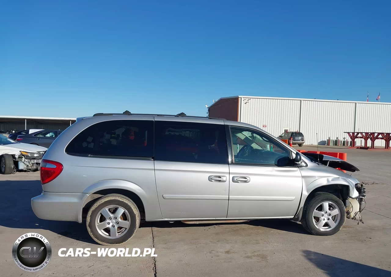 2005 Dodge Grand Caravan Sxt VIN:2D4GP44L65R476629 - 13
