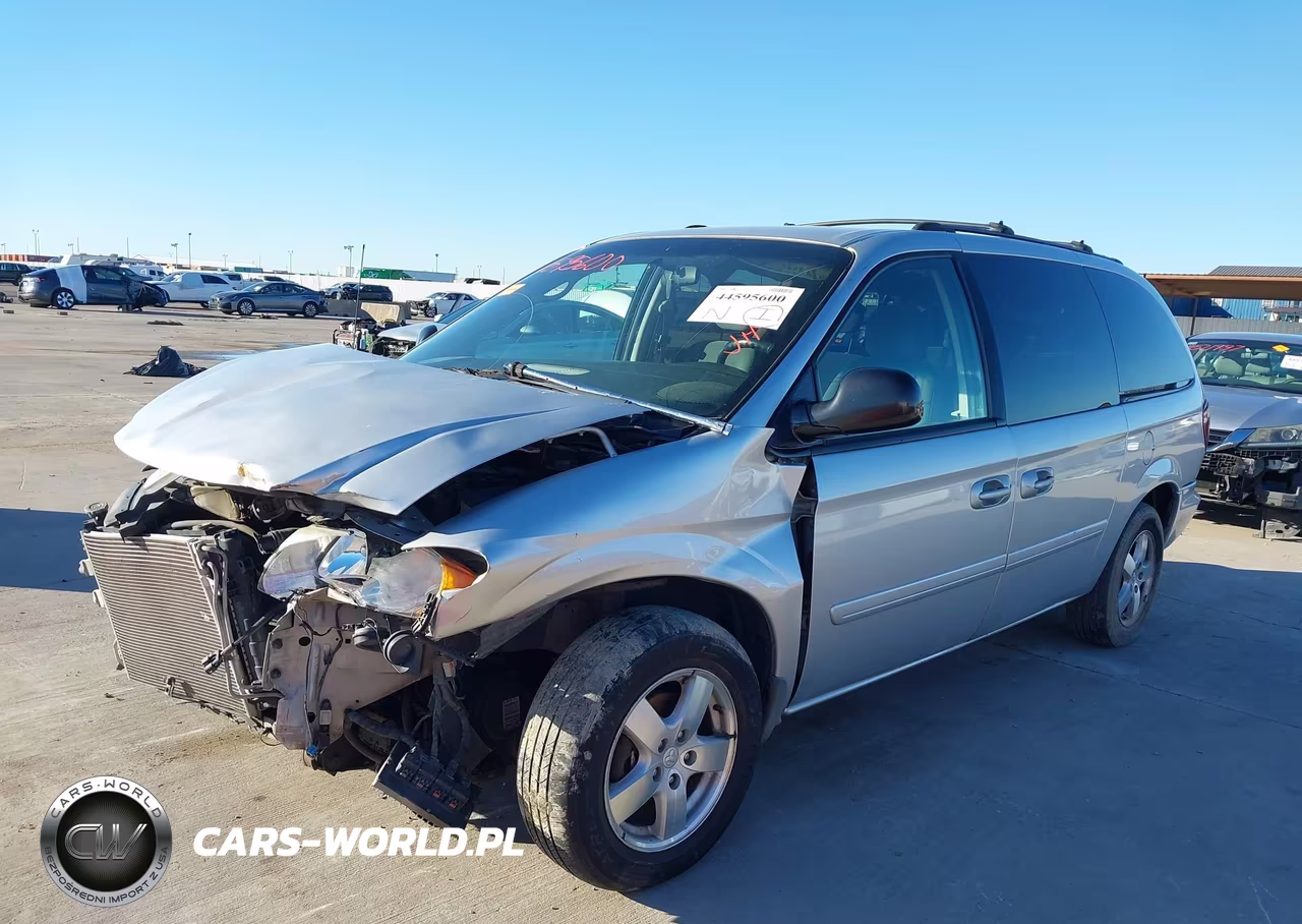 2005 Dodge Grand Caravan Sxt VIN:2D4GP44L65R476629 - 2