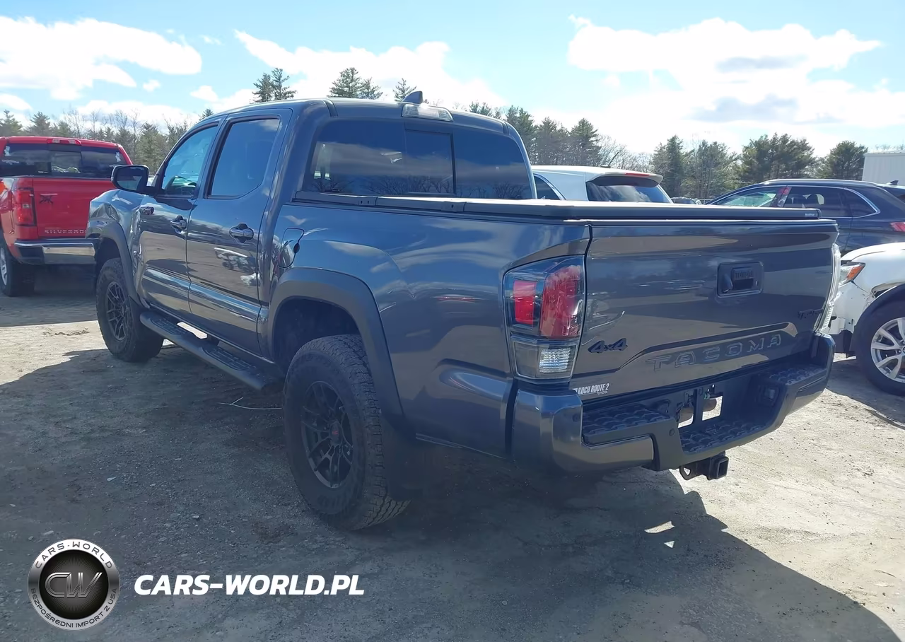 2021 Toyota Tacoma Trd Pro VIN:3TYCZ5AN3MT025007 - 3