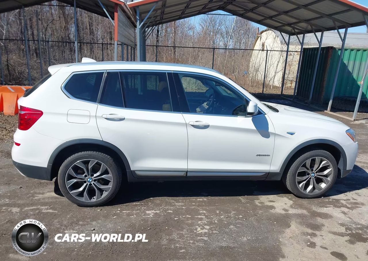 2017 BMW X3 xDrive28I VIN:5UXWX9C5XH0T15562 - 13