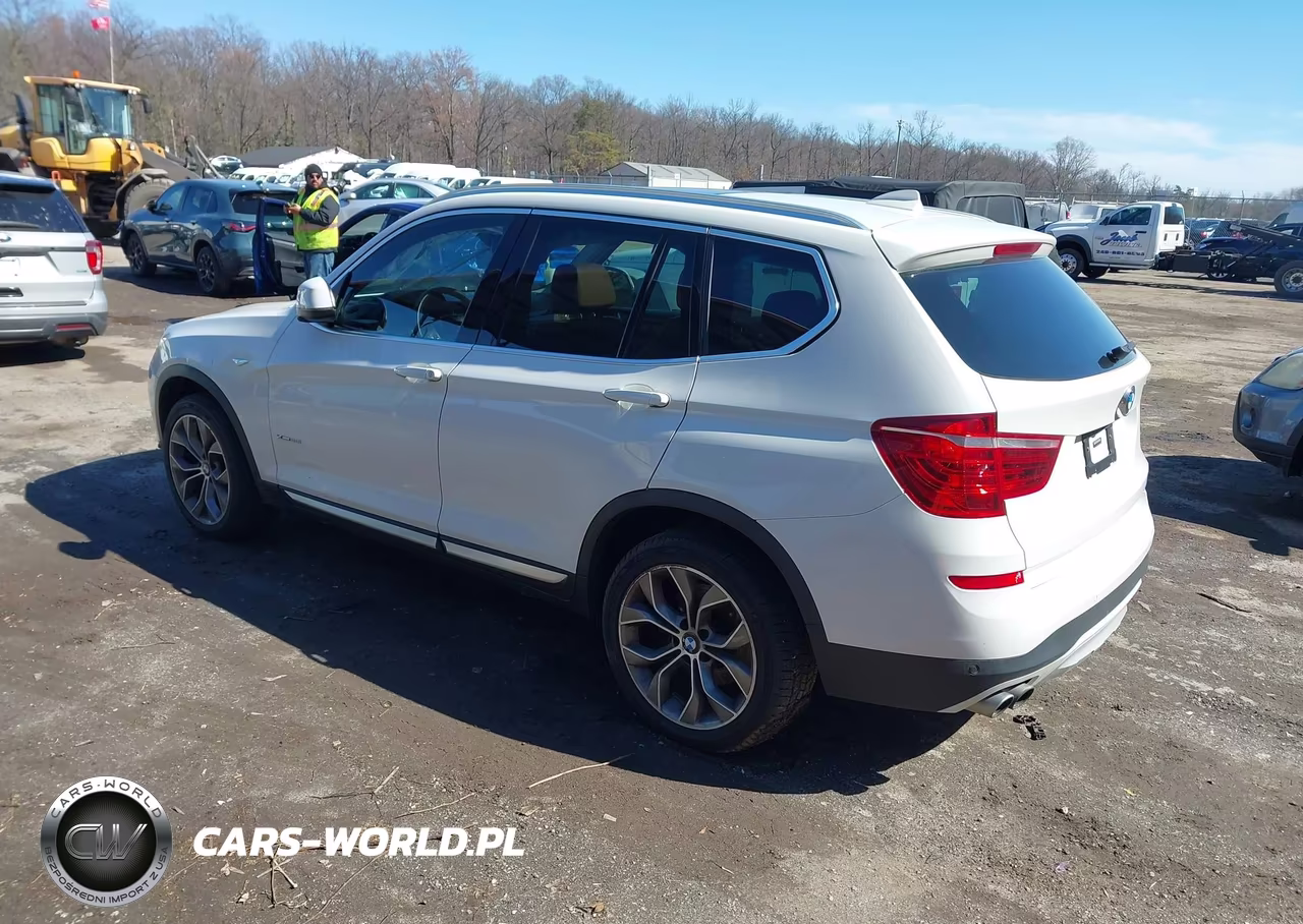 2017 BMW X3 xDrive28I VIN:5UXWX9C5XH0T15562 - 3