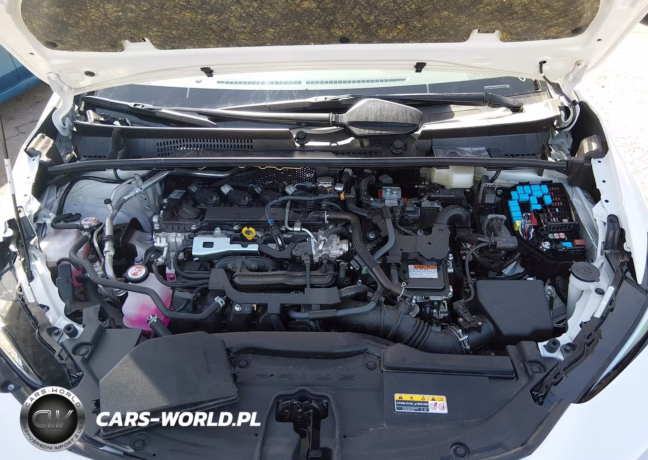 2026 Toyota Prius Le VIN:JTDACAAU5T3070700 - 10