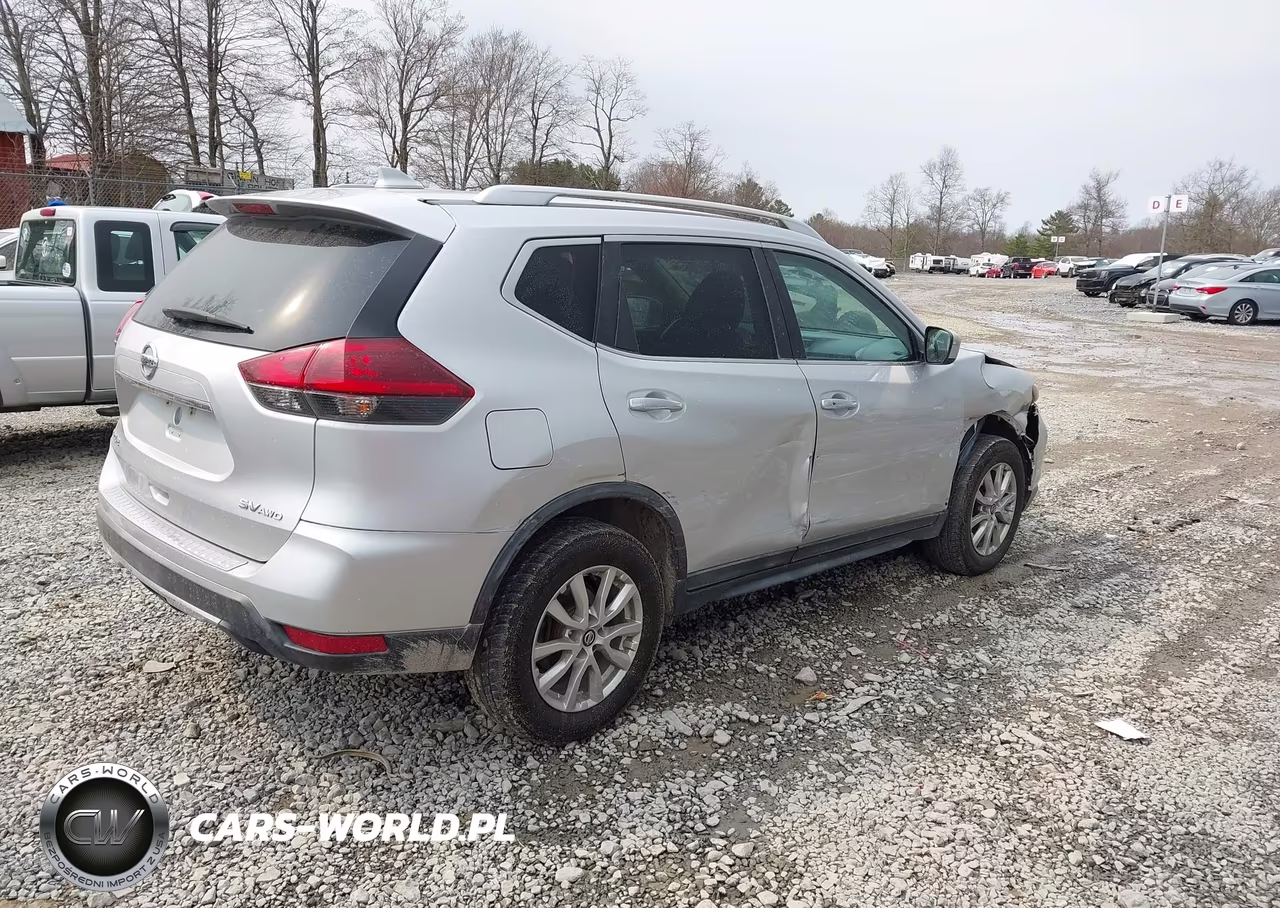 2018 Nissan Rogue Sv VIN:KNMAT2MV4JP542594 - 4
