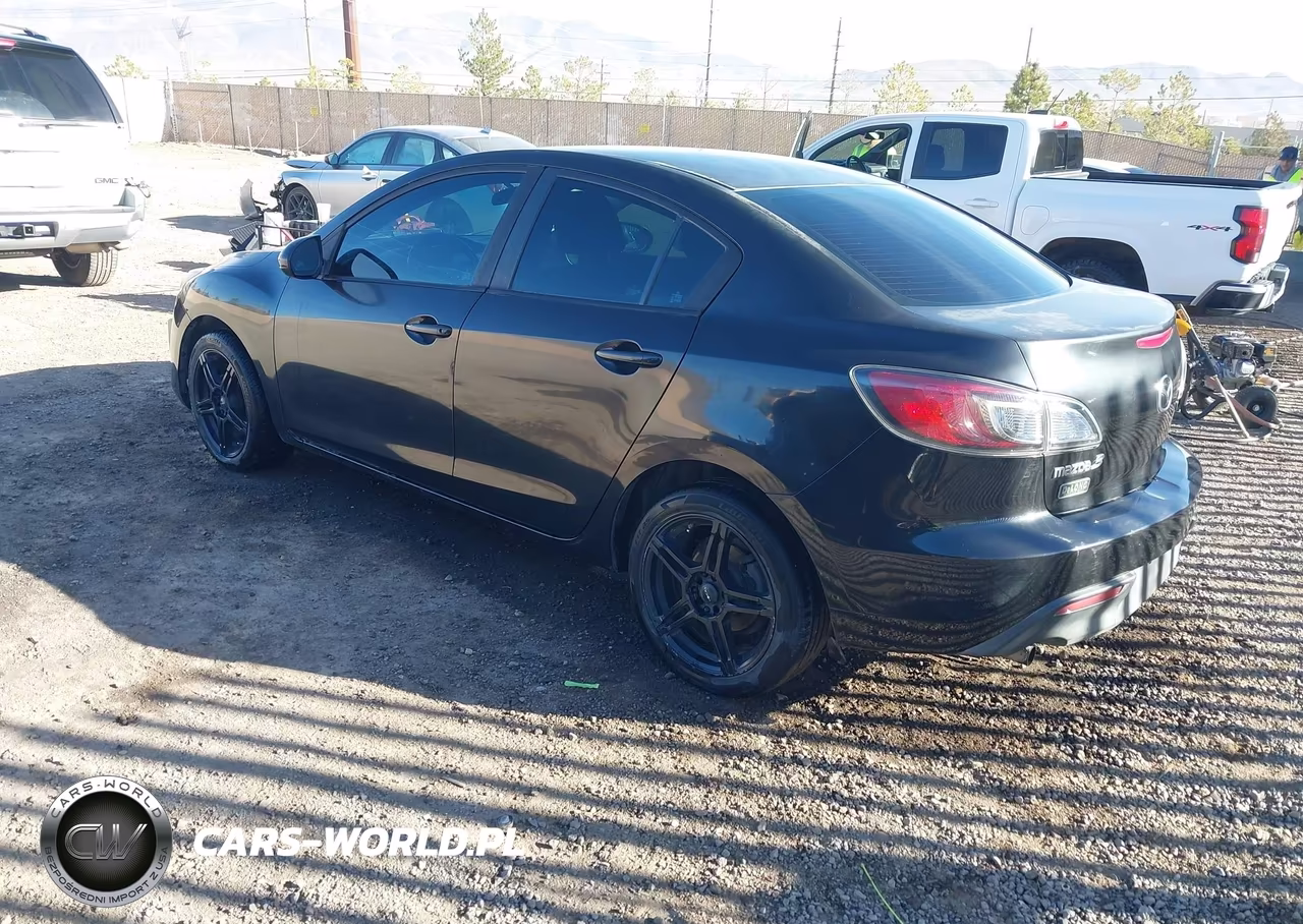 2011 Mazda Mazda3 I Sport VIN:JM1BL1UG5B1363341 - 3