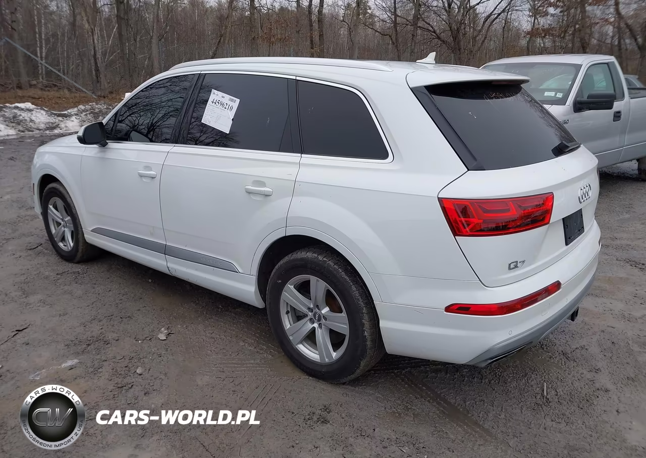2019 Audi Q7 45 Premium VIN:WA1LHAF77KD027623 - 3