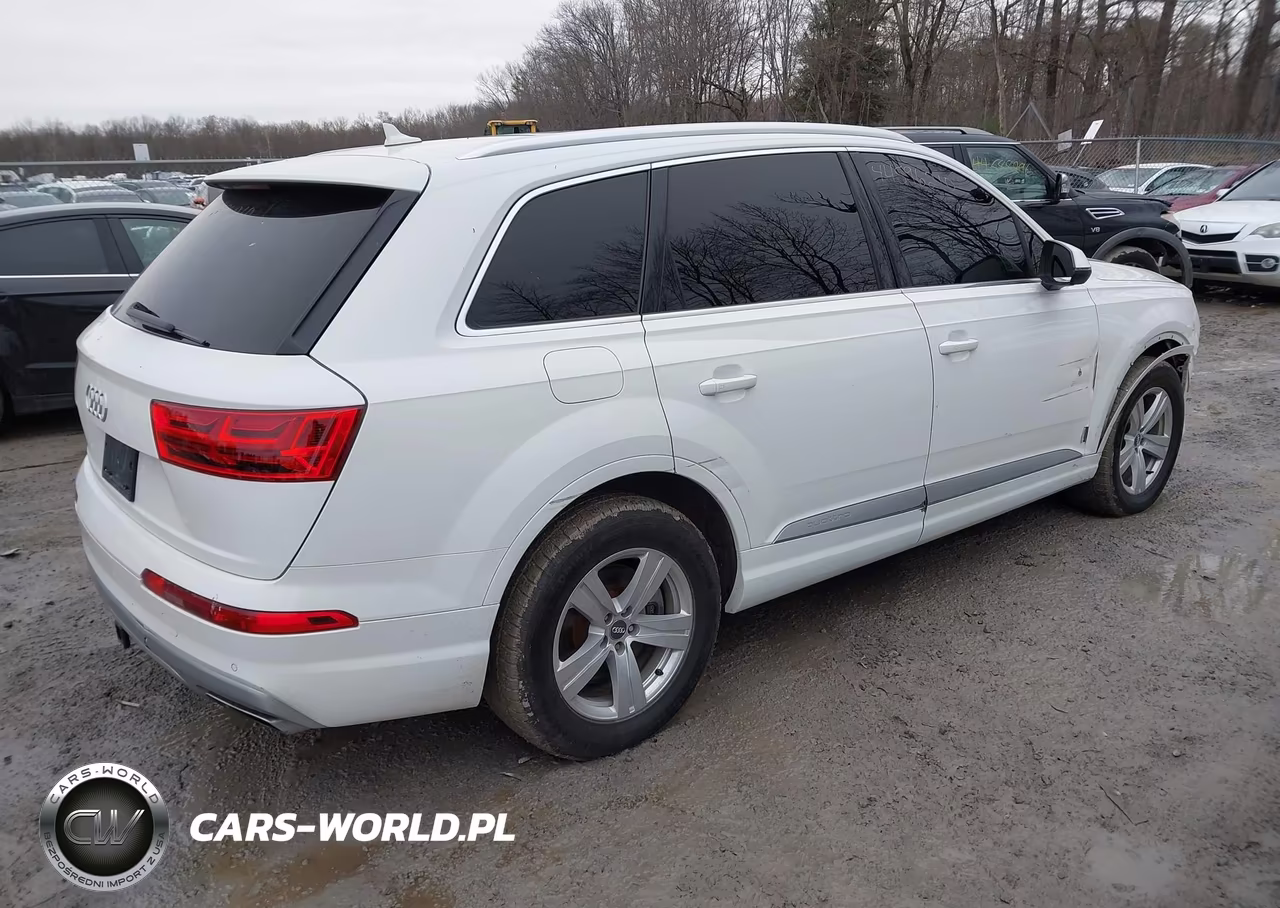 2019 Audi Q7 45 Premium VIN:WA1LHAF77KD027623 - 4