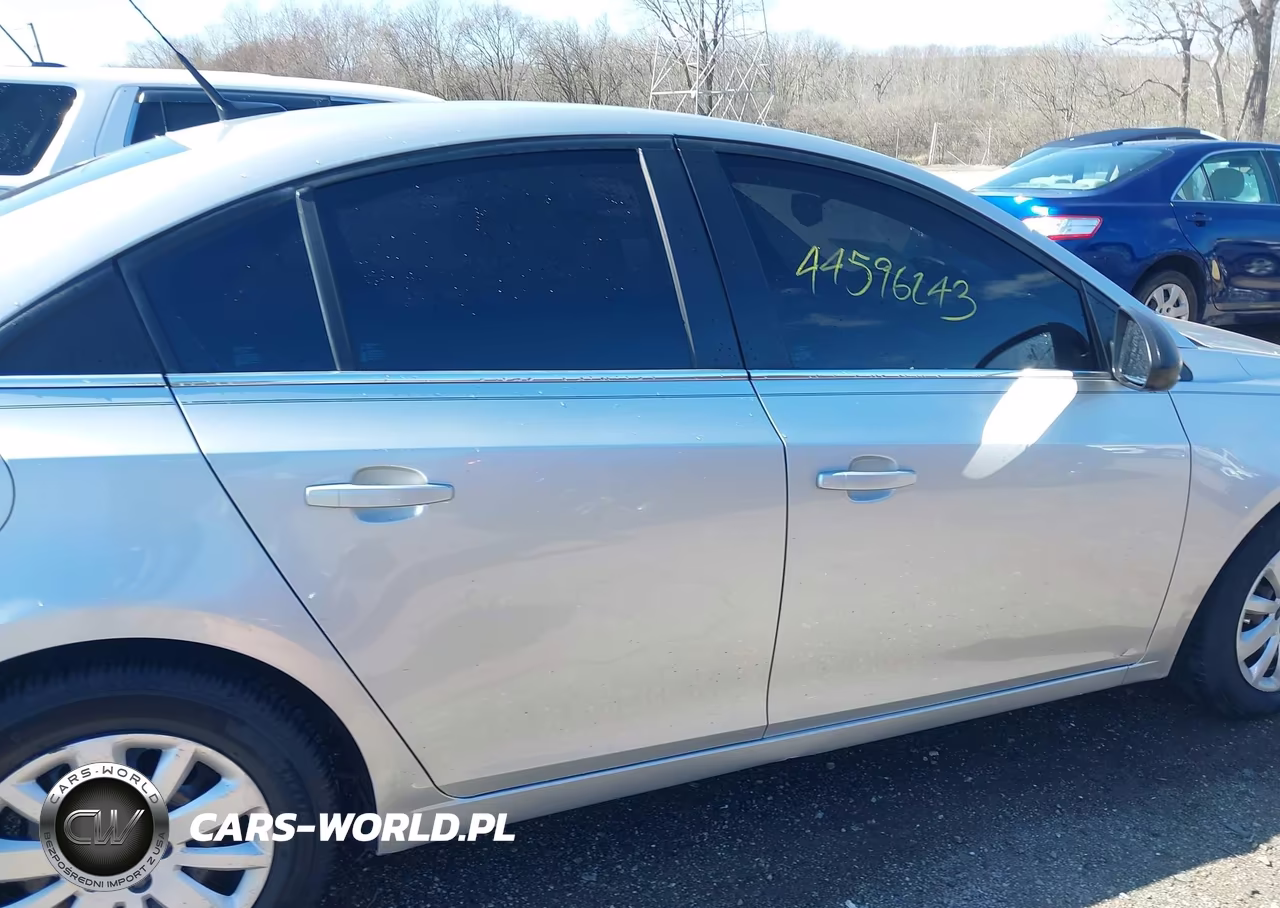 2011 Chevrolet Cruze Ls VIN:1G1PC5SH2B7116731 - 13