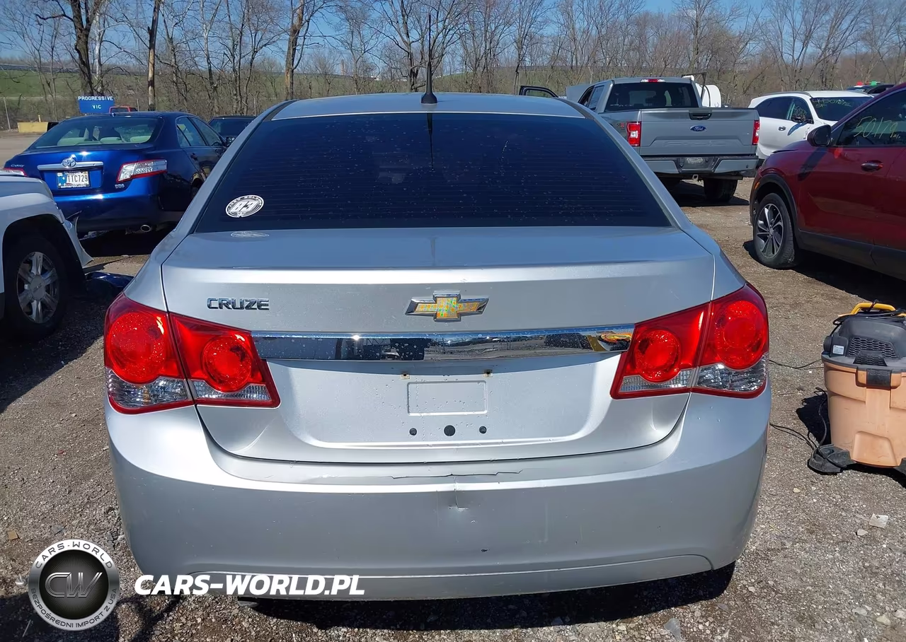 2011 Chevrolet Cruze Ls VIN:1G1PC5SH2B7116731 - 16