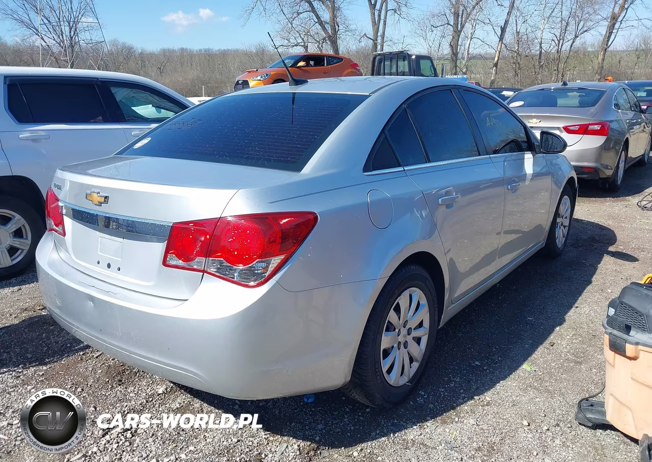2011 Chevrolet Cruze Ls VIN:1G1PC5SH2B7116731 - 4