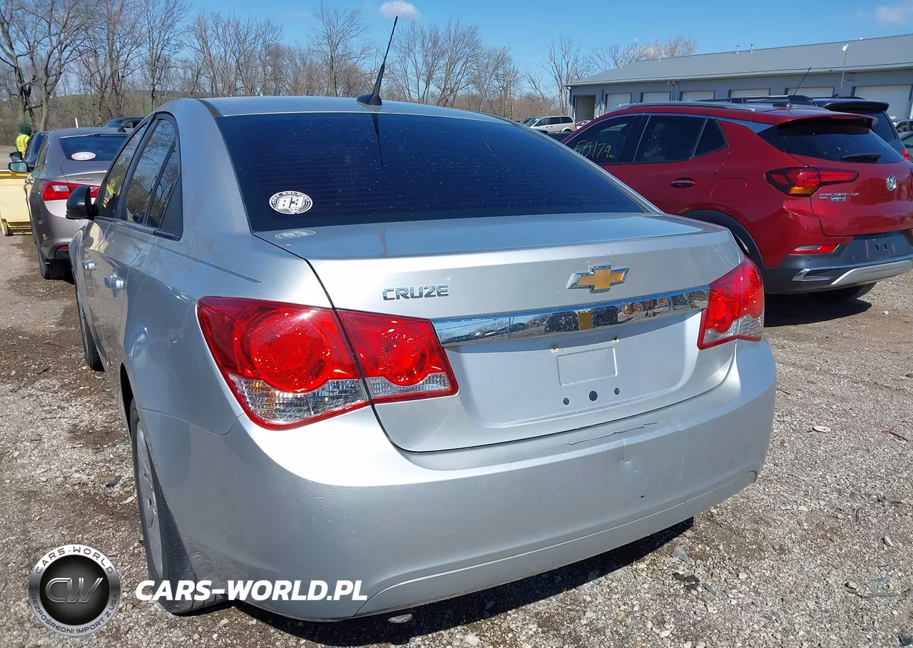 2011 Chevrolet Cruze Ls VIN:1G1PC5SH2B7116731 - 6