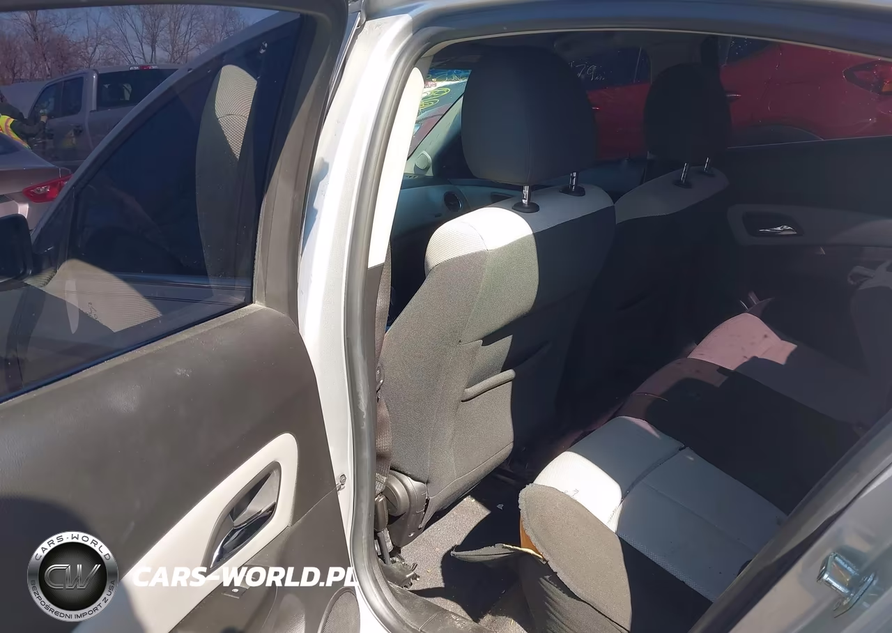 2011 Chevrolet Cruze Ls VIN:1G1PC5SH2B7116731 - 8