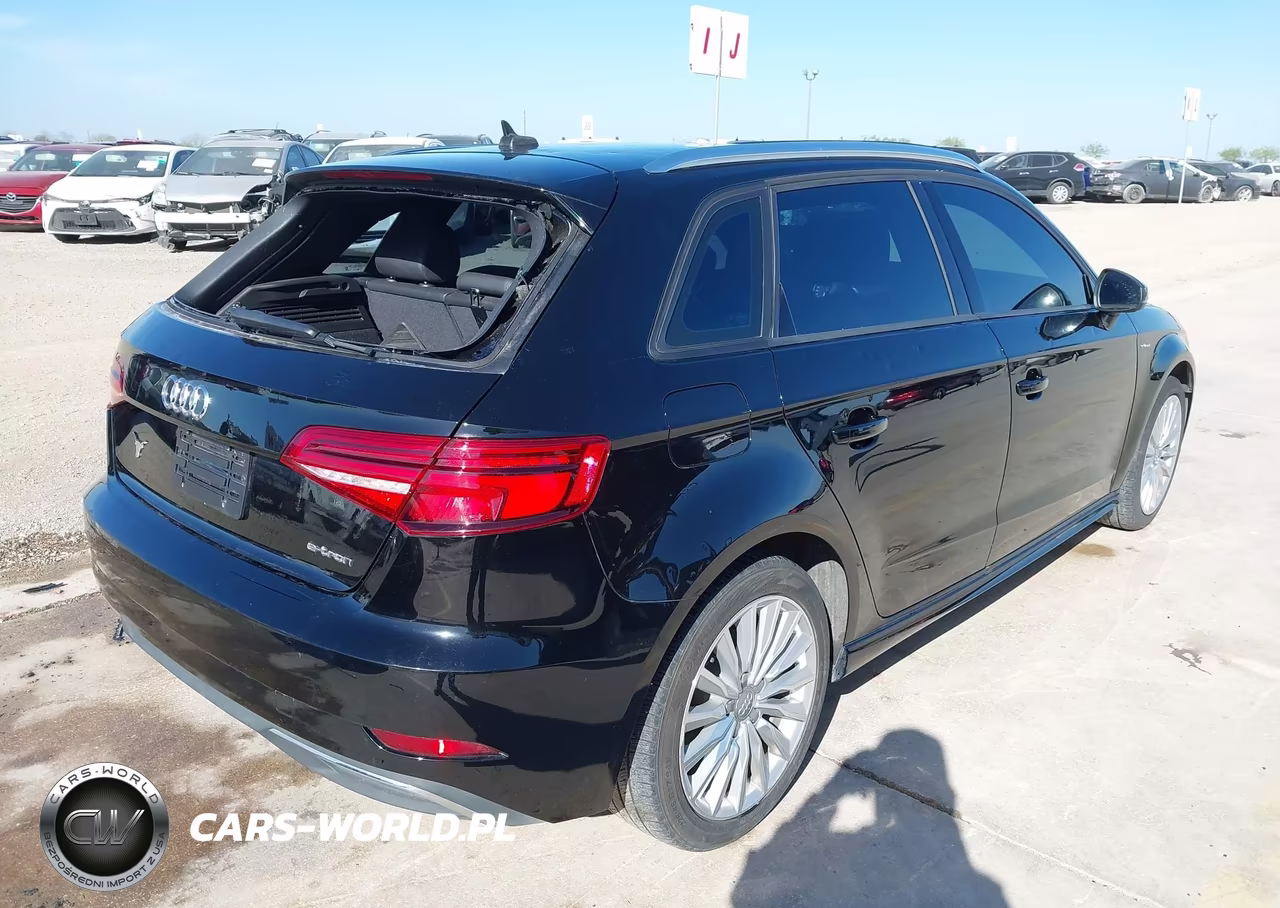 2017 Audi A3 E-Tron 1.4T Premium VIN:WAUUPBFF1HA057279 - 4