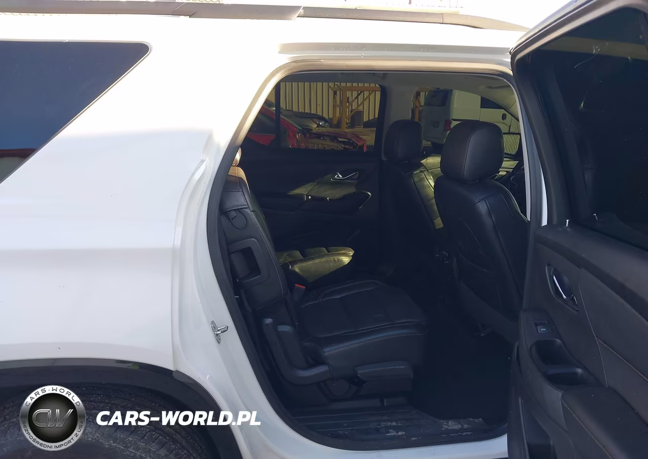 2018 Chevrolet Traverse Premier VIN:1GNEVJKWXJJ149257 - 8