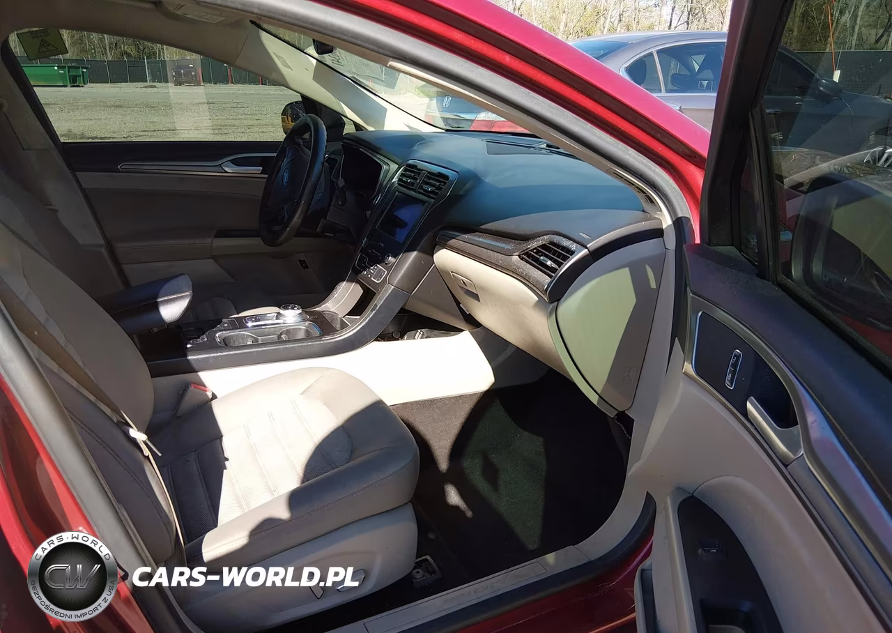 2019 Ford Fusion Hybrid Se VIN:3FA6P0LU9KR205636 - 5