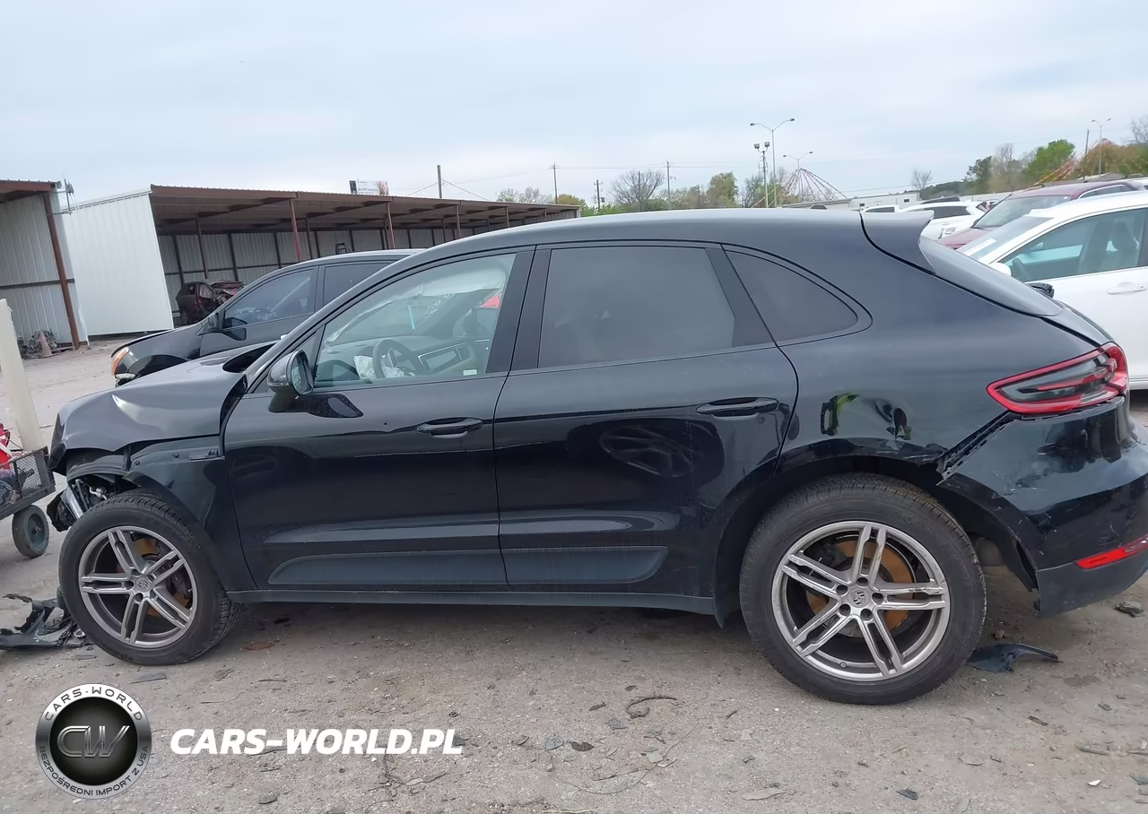 2017 Porsche Macan VIN:WP1AA2A58HLB03537 - 14