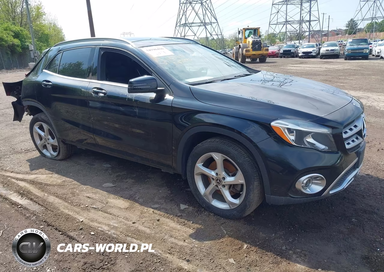 2018 Mercedes-Benz Gla 250 – zdjęcie 1 z 17