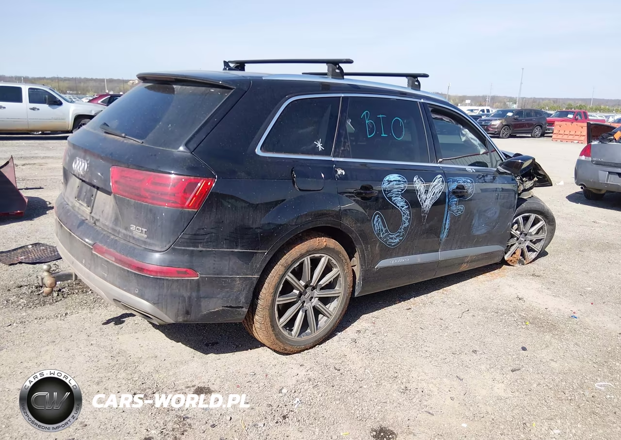 2018 Audi Q7 3.0T Premium VIN:WA1LAAF70JD007250 - 4
