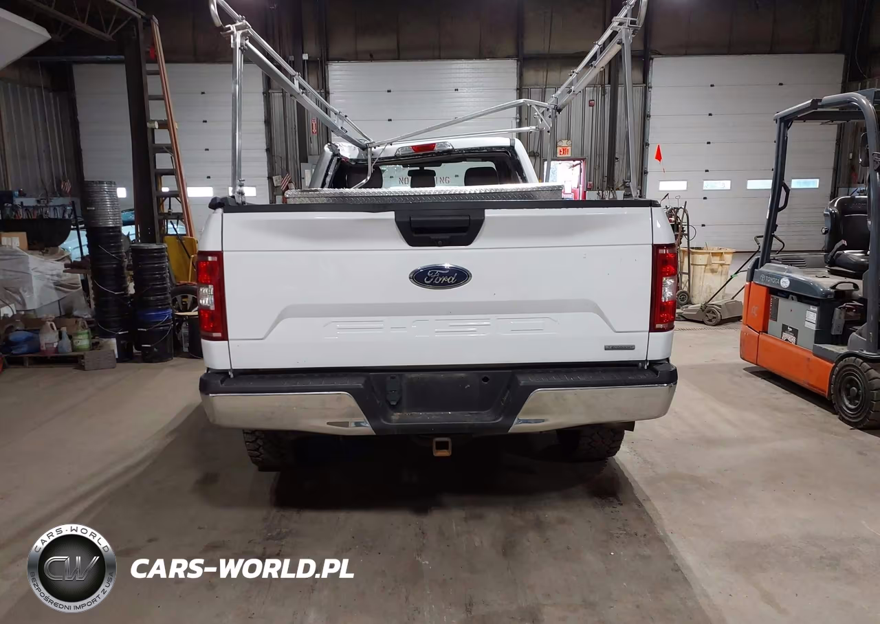 2018 Ford F-150 Xl VIN:1FTMF1EP4JKD63290 - 16