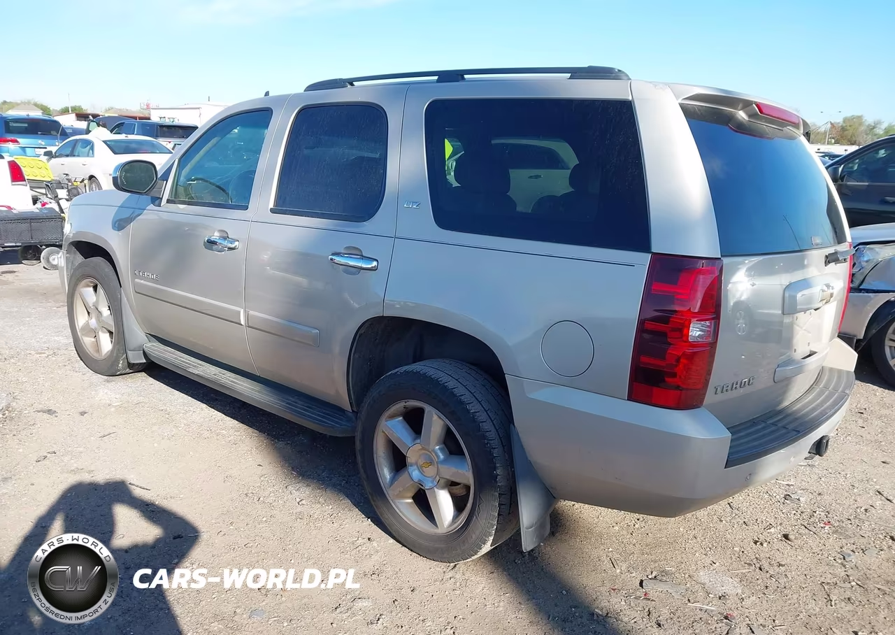 2007 Chevrolet Tahoe Ltz VIN:1GNFC13047J404630 - 3