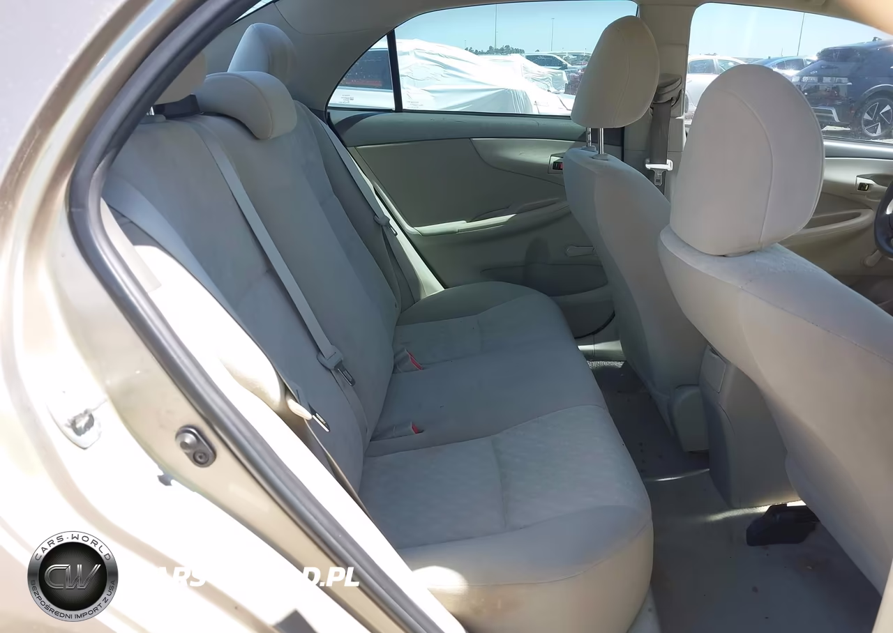 2010 Toyota Corolla VIN:1NXBU4EE5AZ207305 - 18