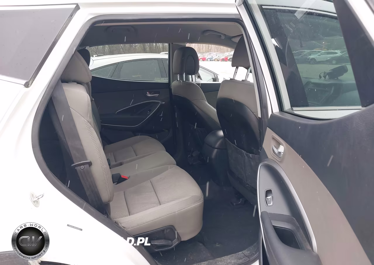 2018 Hyundai Santa Fe Sport 2.4L VIN:5NMZUDLB0JH063634 - 8