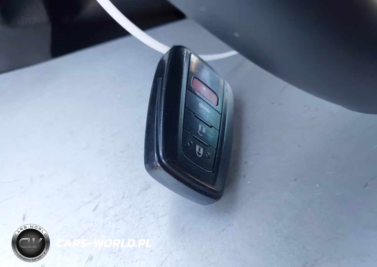 2020 Toyota Camry Se Hybrid VIN:4T1G31AK9LU519763 - 11