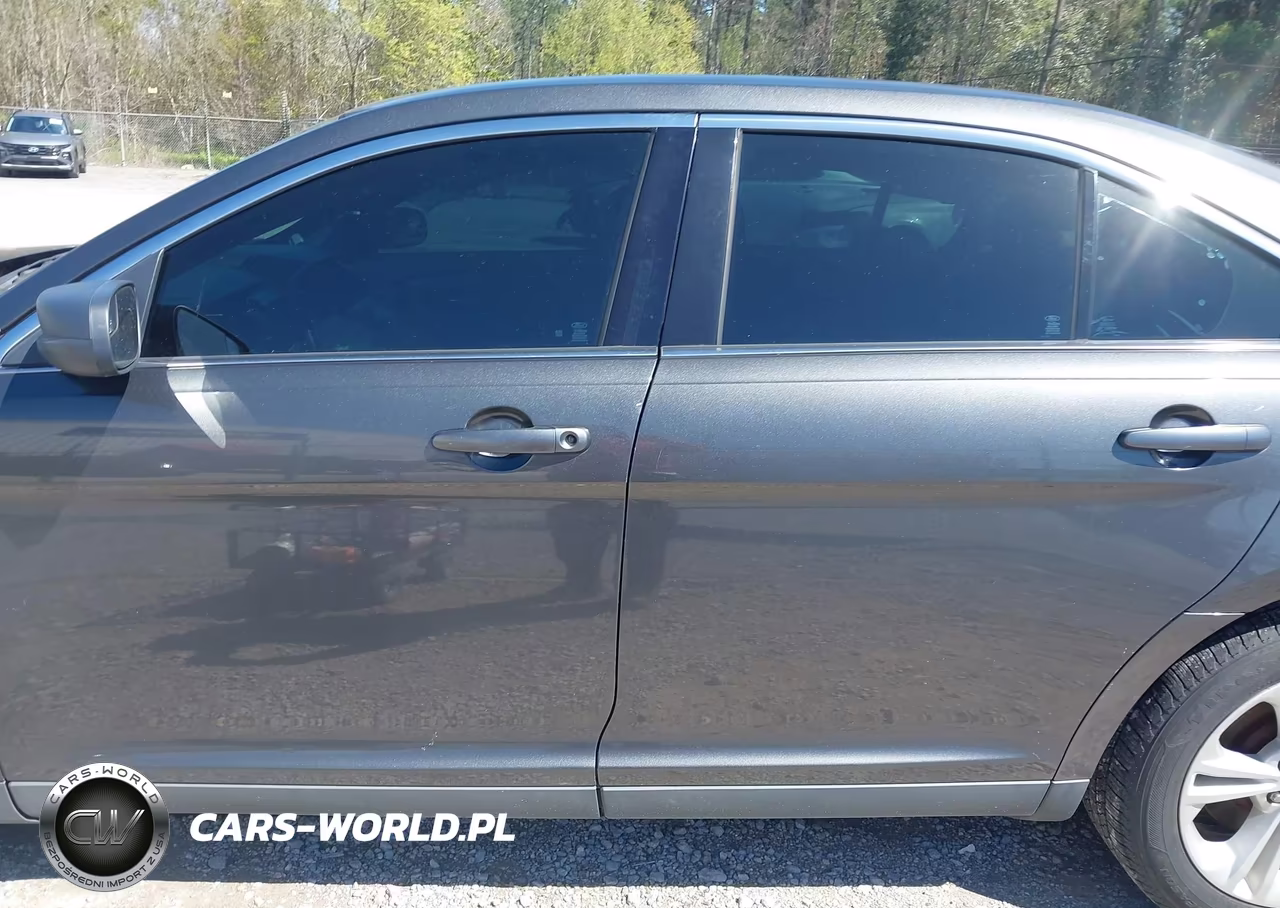 2016 Ford Taurus Se VIN:1FAHP2D83GG146264 - 15